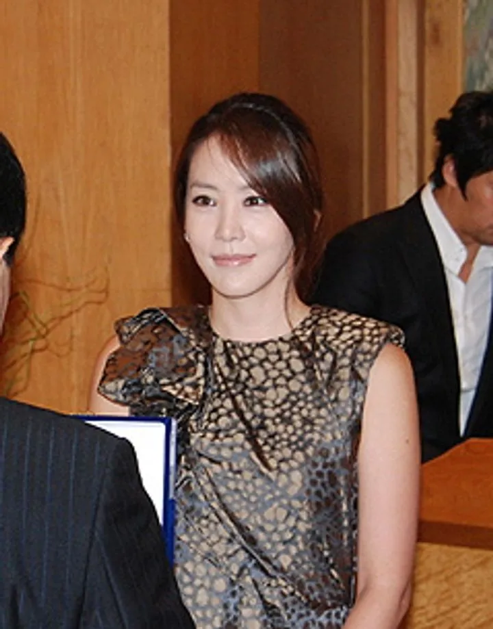 배우 김정은 배우 김정은