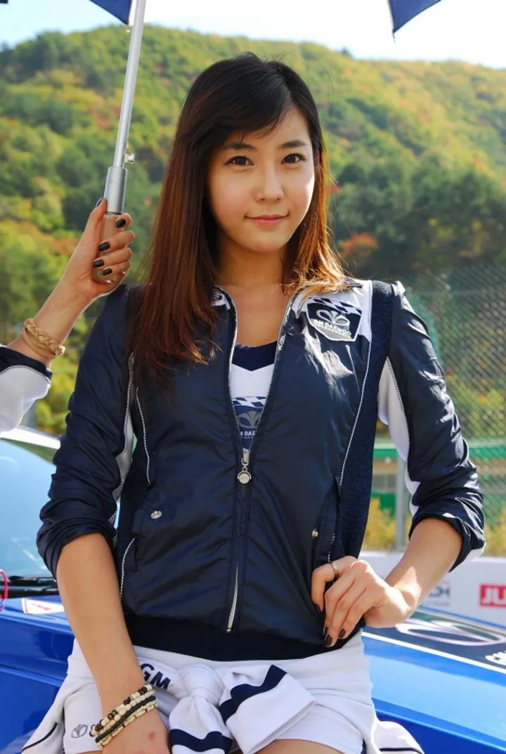 모델 구지성 모델 구지성