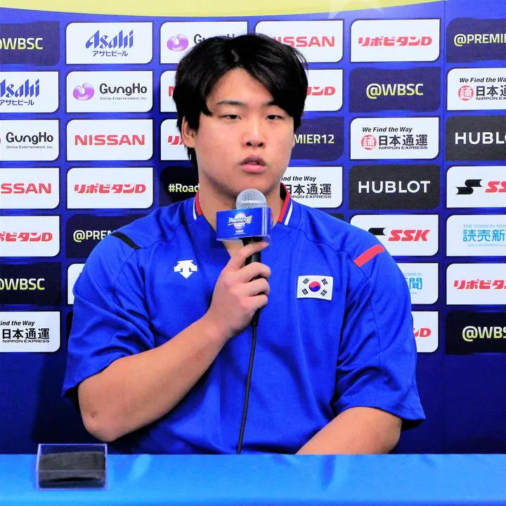 야구 선수 강백호 야구 선수 강백호