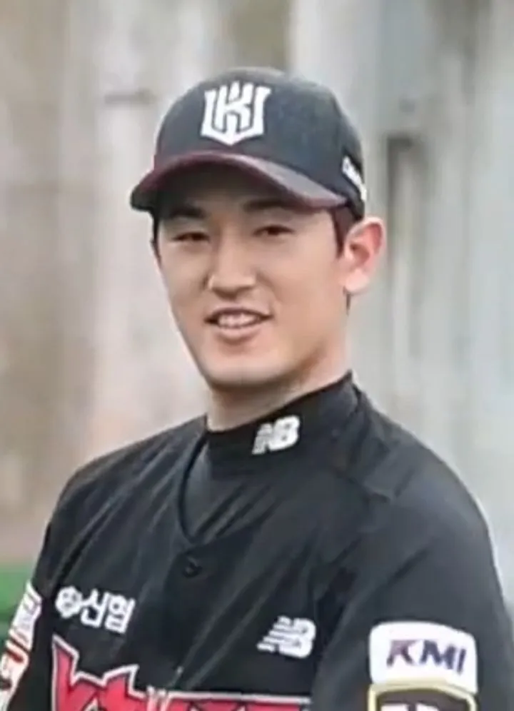 야구 선수 고영표 야구 선수 고영표