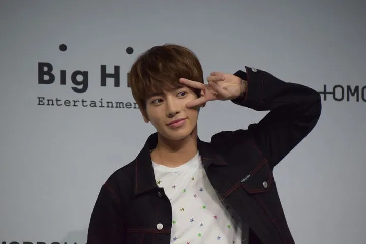 투모로우바이투게더 태현