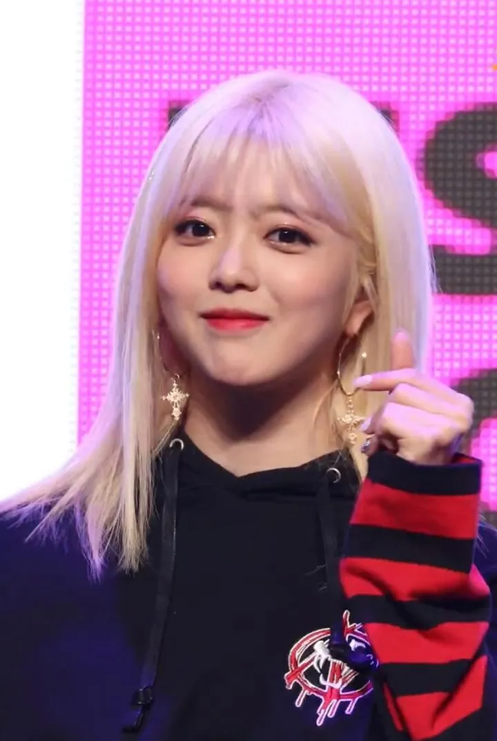 위키미키 지수연