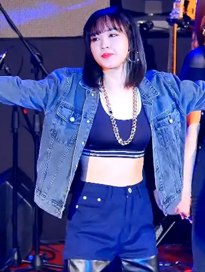 포미닛 전지윤 포미닛 전지윤