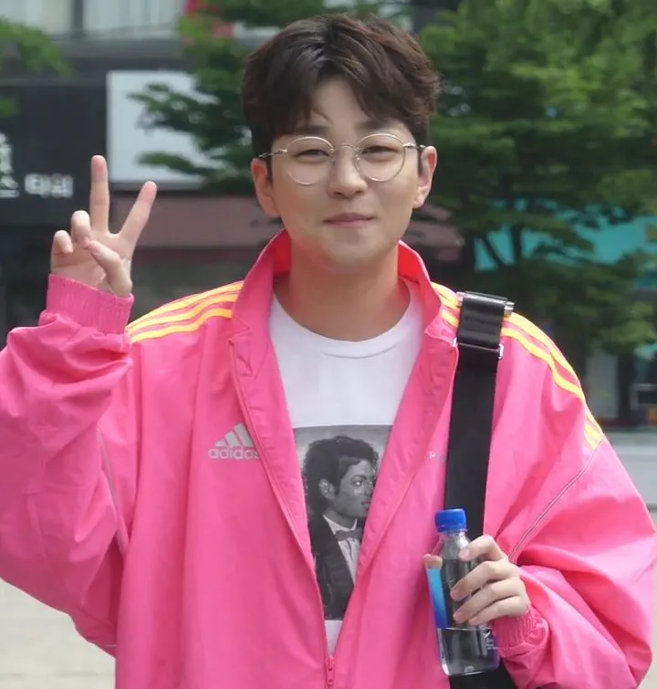 래퍼 가수 딘딘 래퍼 가수 딘딘