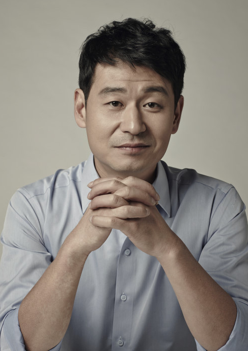 박혁권