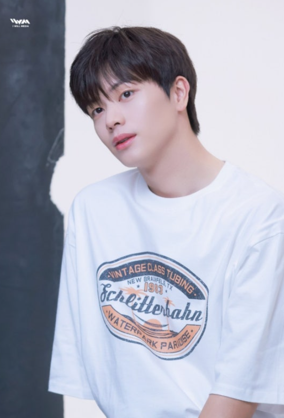 육성재