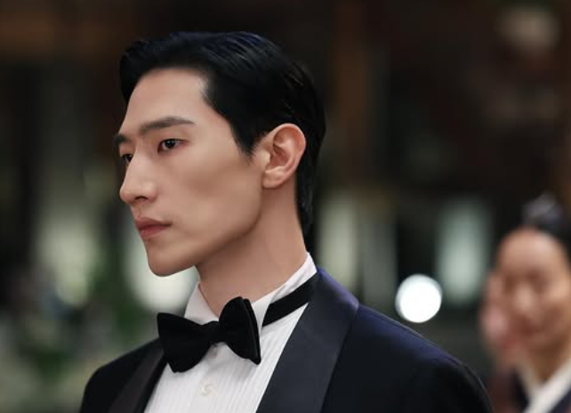  21세기 대군부인 민정우 역 노상현 사주, 배우 노상현 사주